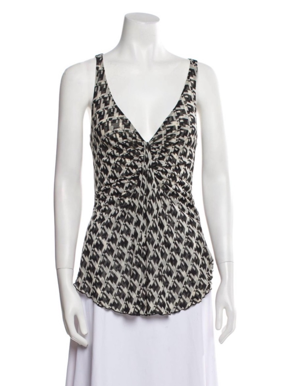 Diane Von Furstenberg Black and White Houndstooth V-Neck Top